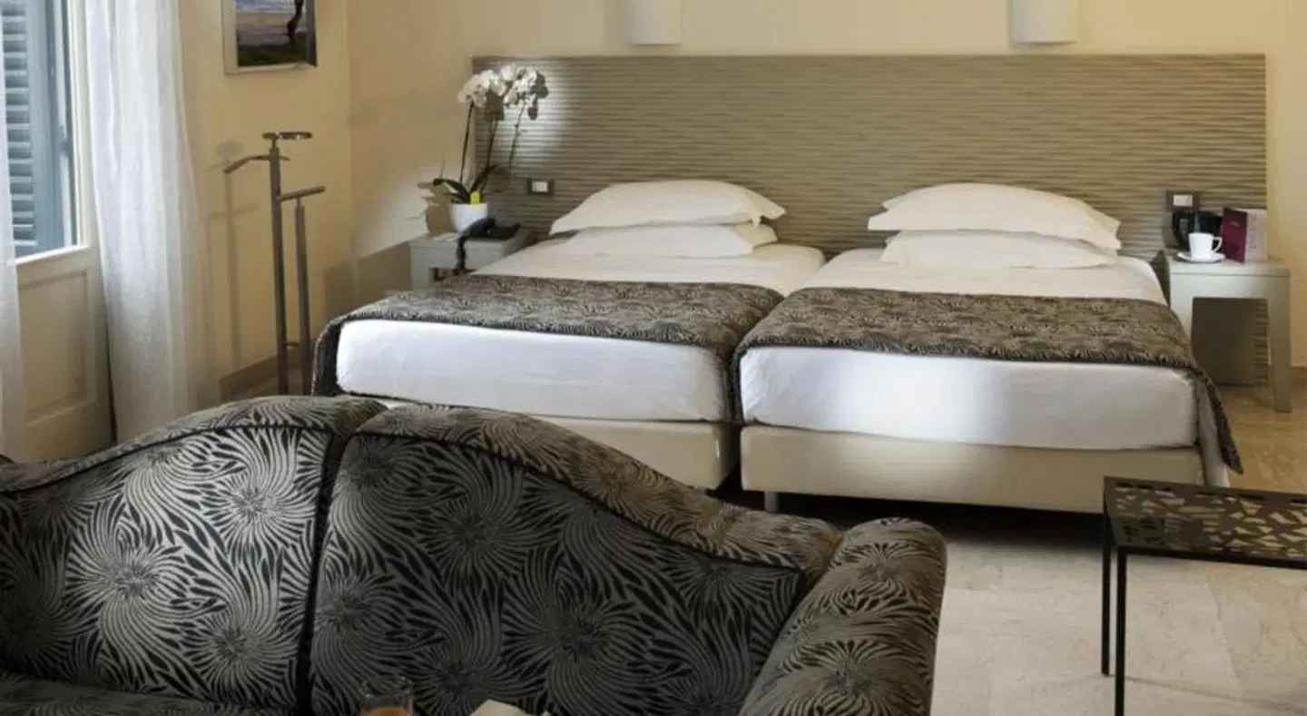 Hotel Garibaldi ROOM_EXAMPLE