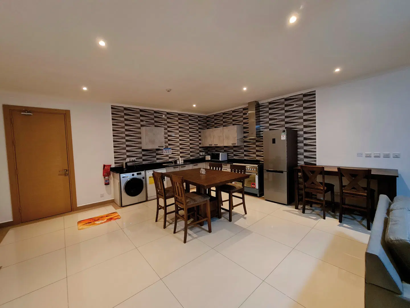 Royale Suites Luxury Apartments LOUNGE_LOBBY