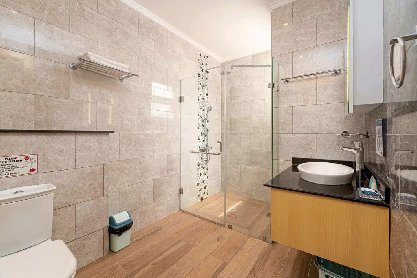 Royale Suites Luxury Apartments Badezimmer