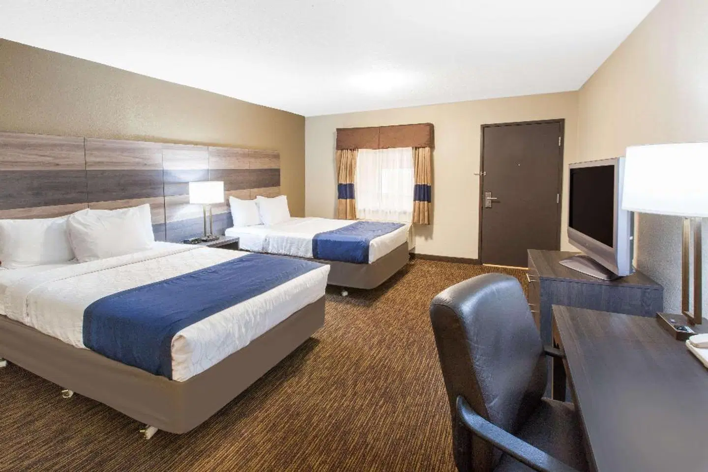 Baymont by Wyndham Downtown Detroit ROOM_EXAMPLE