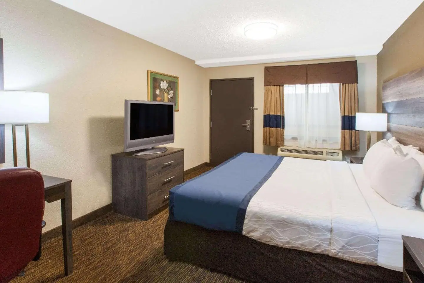 Baymont by Wyndham Downtown Detroit ROOM_EXAMPLE