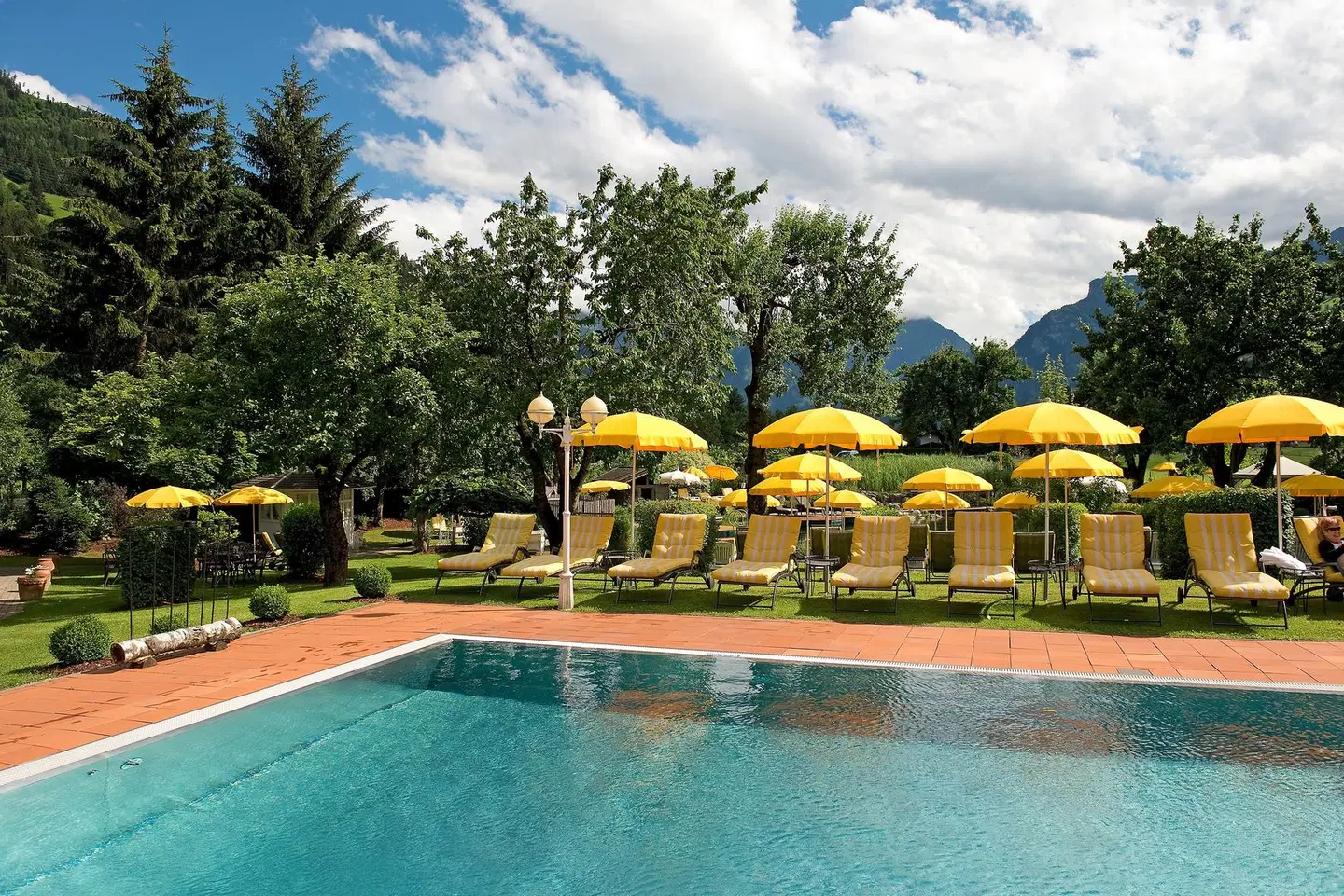 Landgut Zapfenhof OUTDOOR_POOL