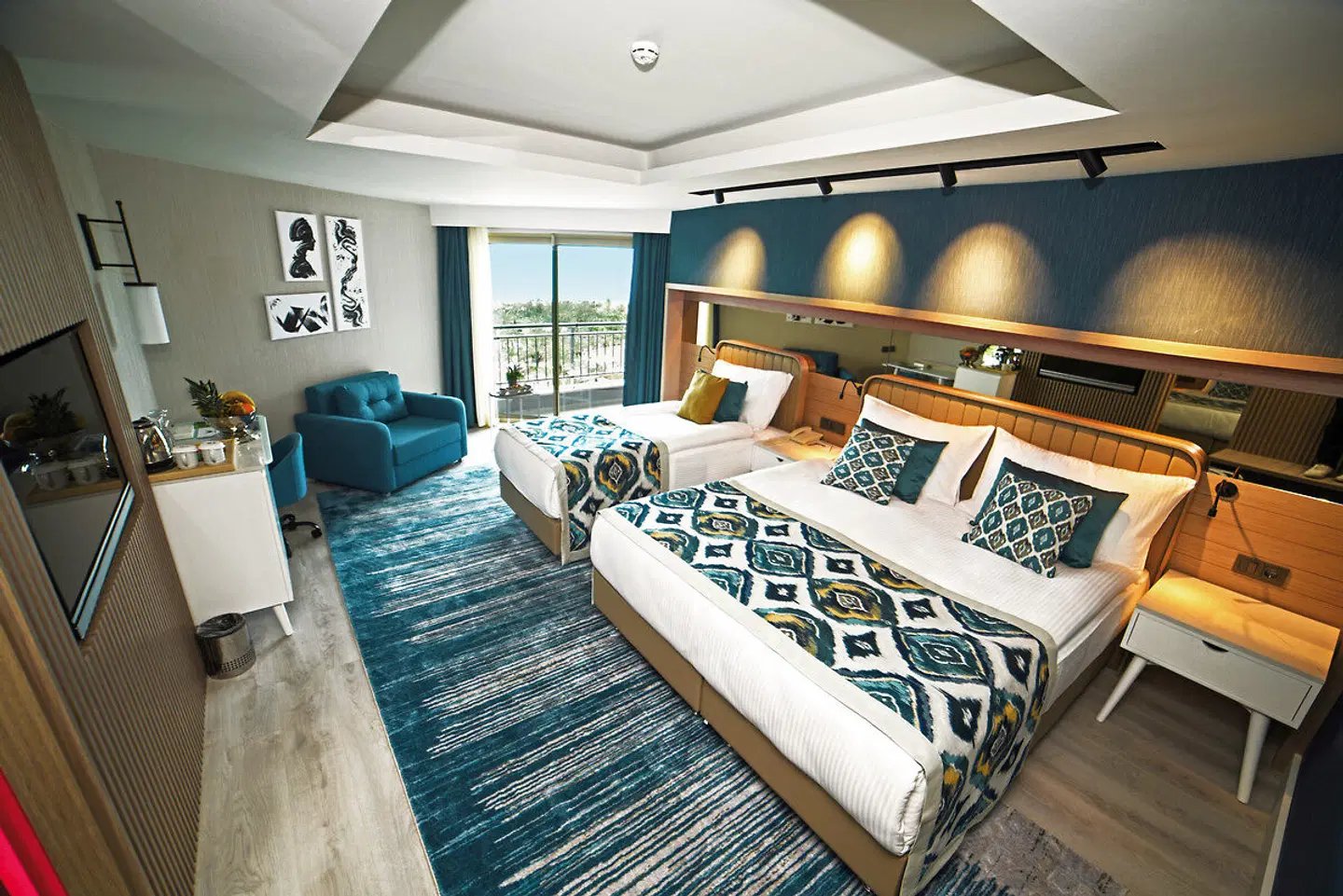 Royal Wings Hotel ROOM_EXAMPLE