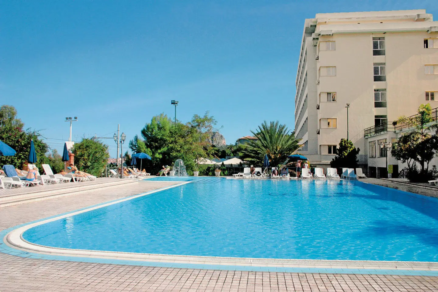 Santa Lucia Le Sabbie d'Oro OUTDOOR_POOL