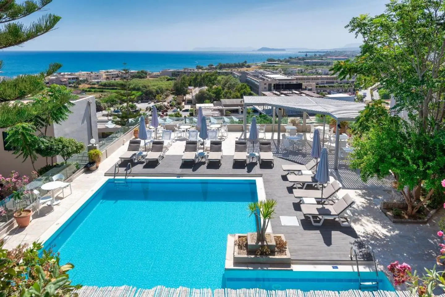 Aphea Village OUTDOOR_POOL