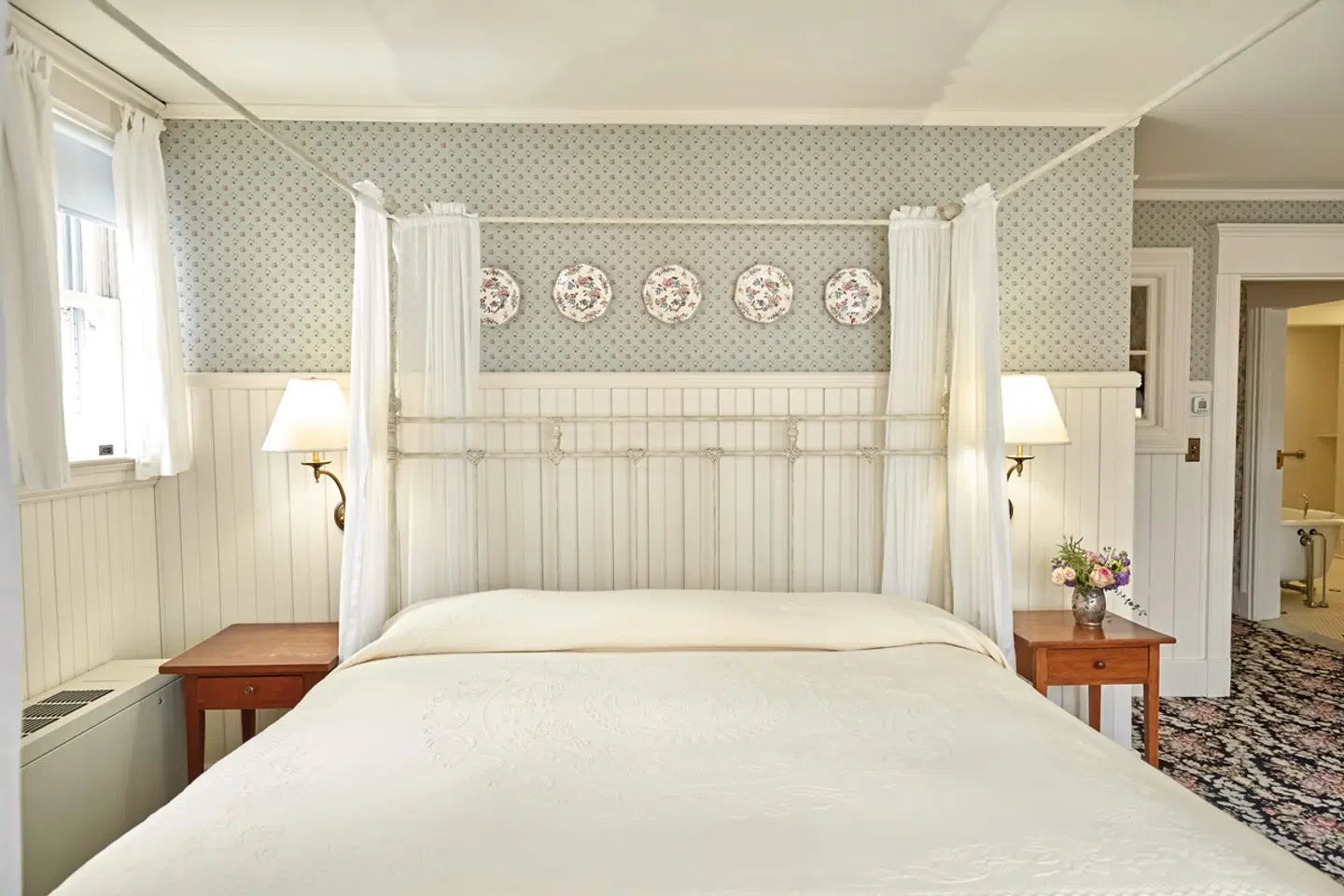 The Red Lion Inn ROOM_EXAMPLE