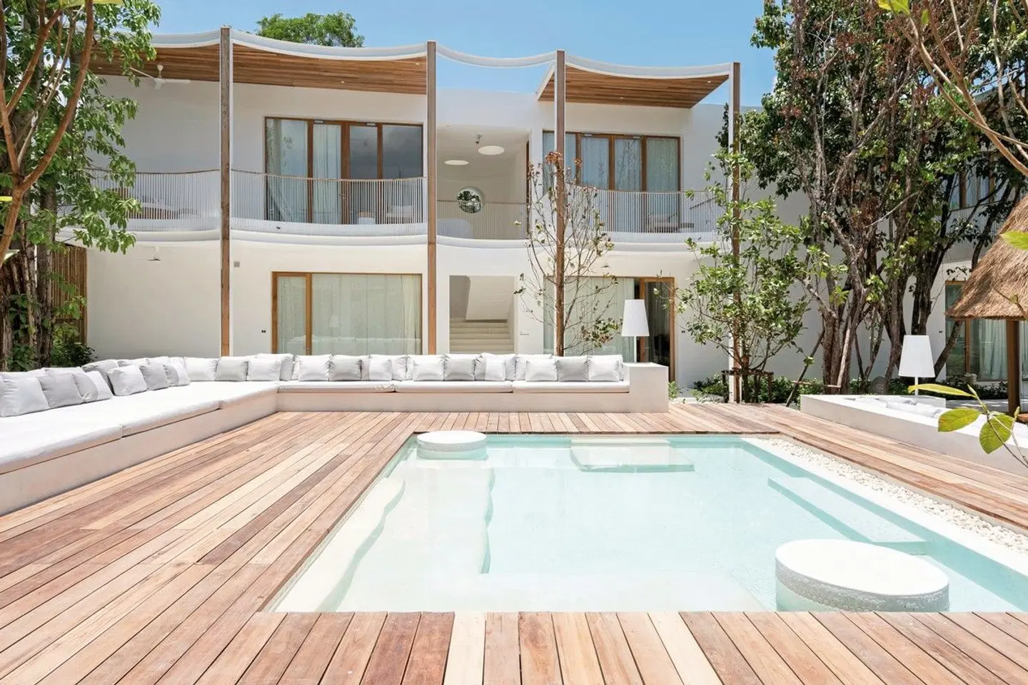 SALA Samui Chaweng Beach Resort Terrasse