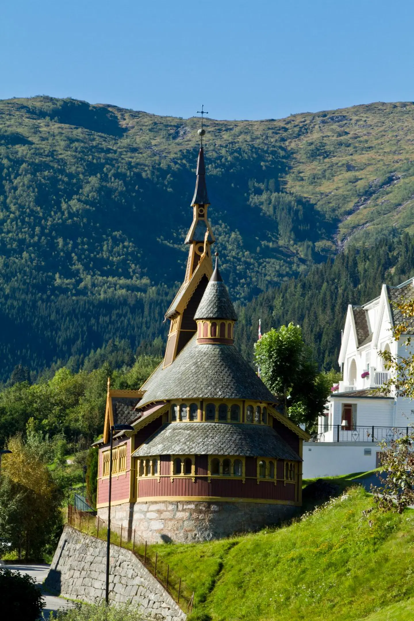 Kviknes Hotel LANDSCAPE
