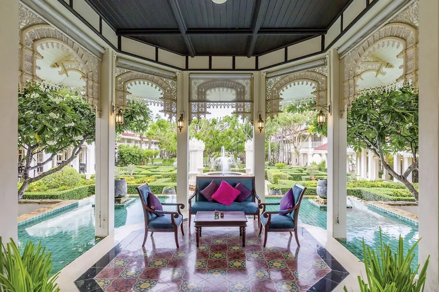 Wora Bura Hua Hin Resort & Spa Restaurant