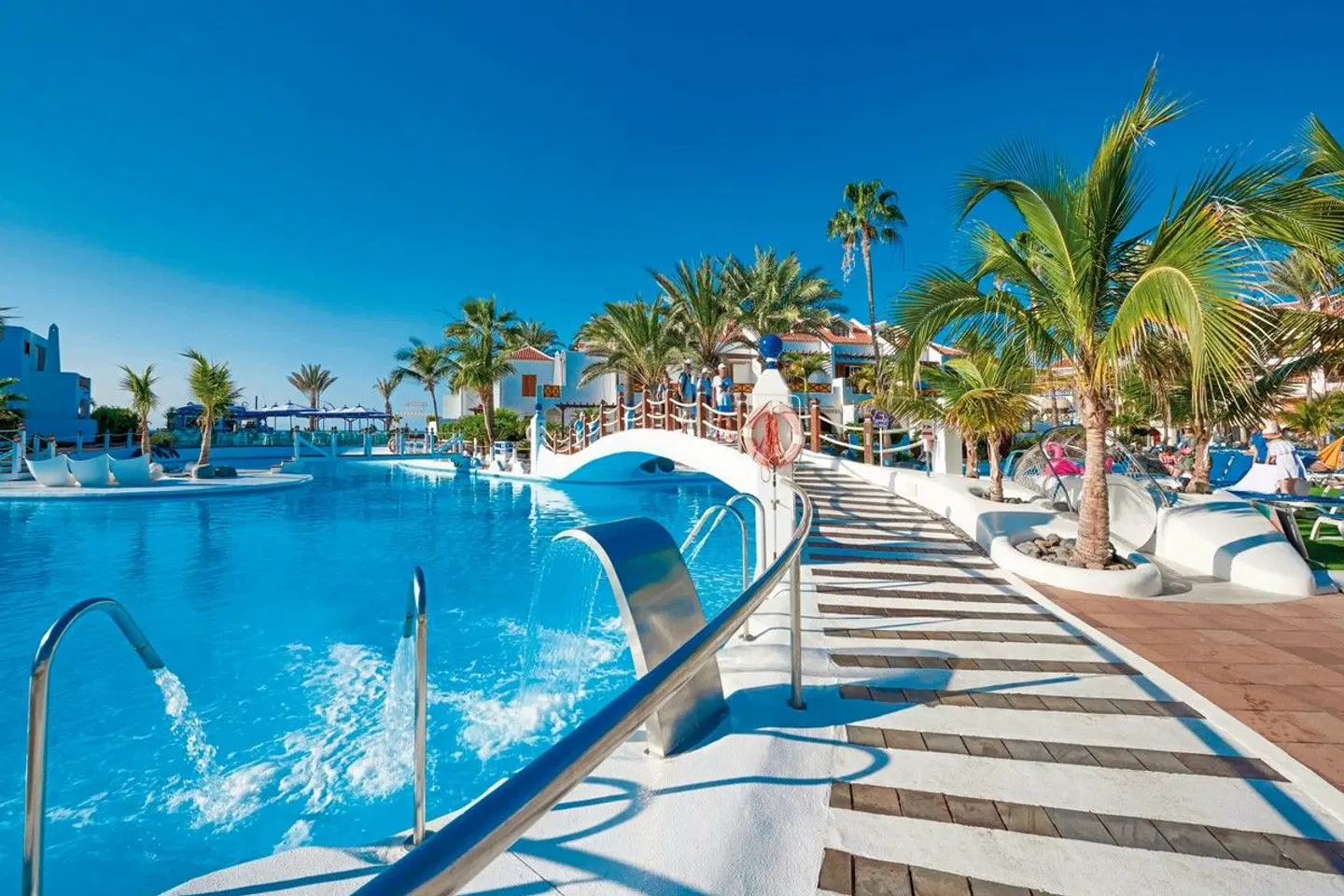 Parque Santiago III OUTDOOR_POOL