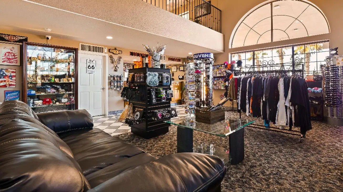 Best Western Colorado River Inn Bar