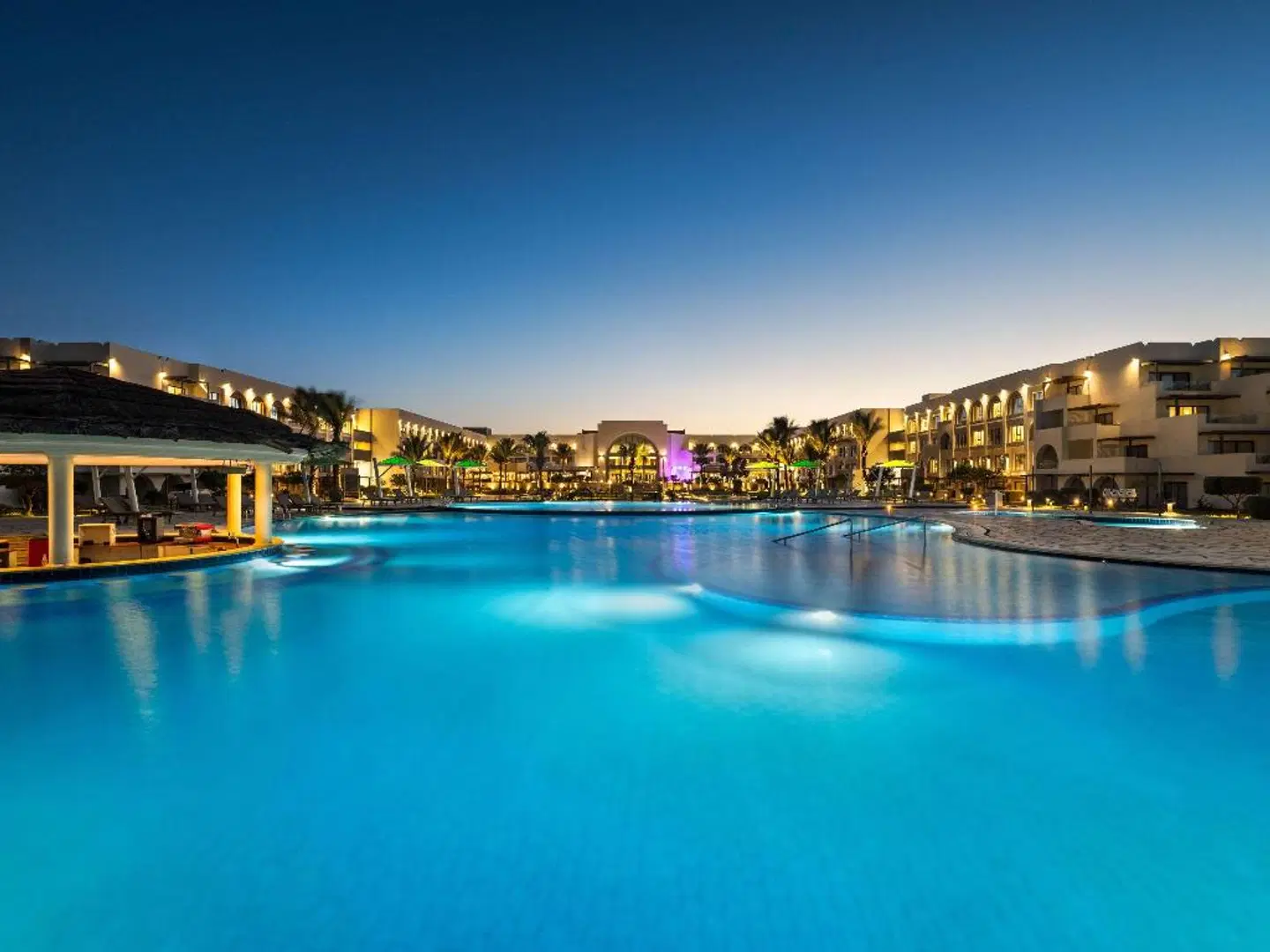 Mövenpick Waterpark Resort & Spa Soma Bay OUTDOOR_POOL