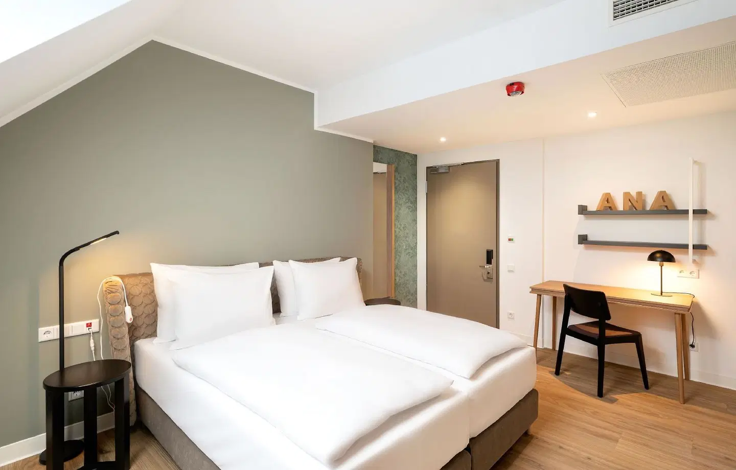 elaya hotel regensburg city center ROOM_EXAMPLE