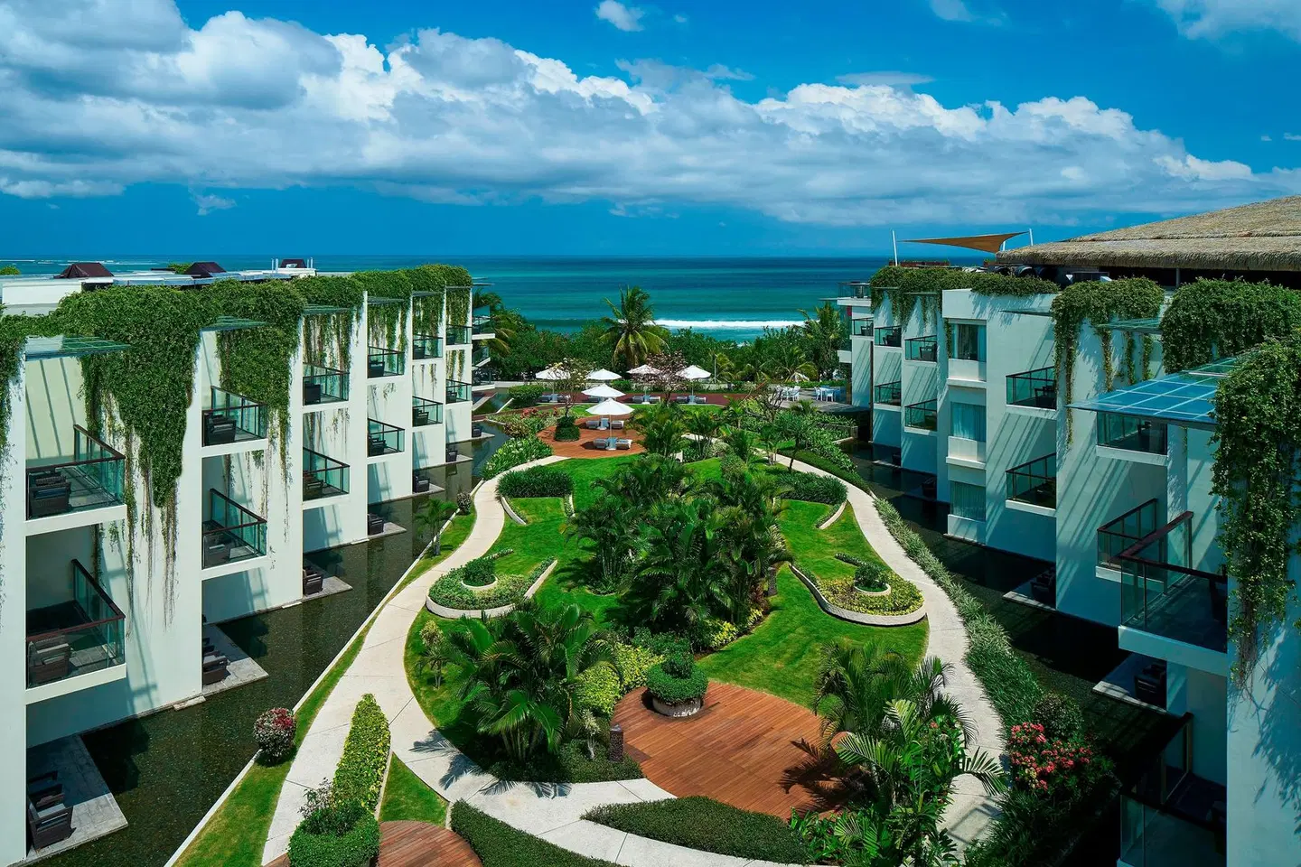 Sheraton Bali Kuta Resort EXTERIOR