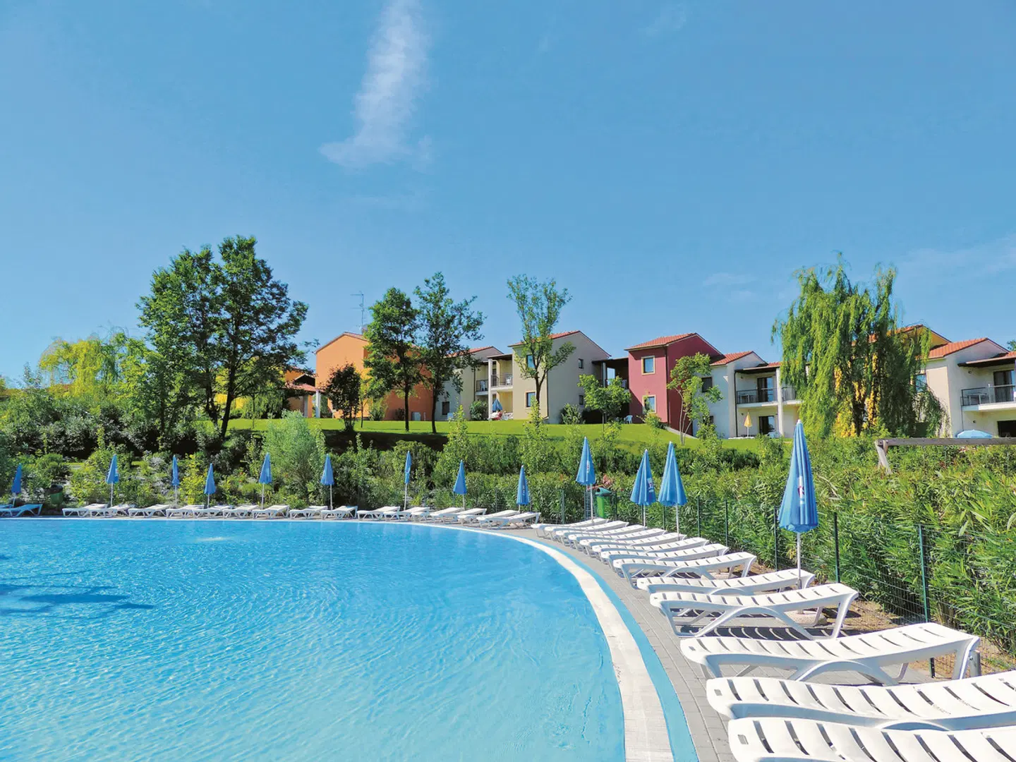 Belvedere Village OUTDOOR_POOL