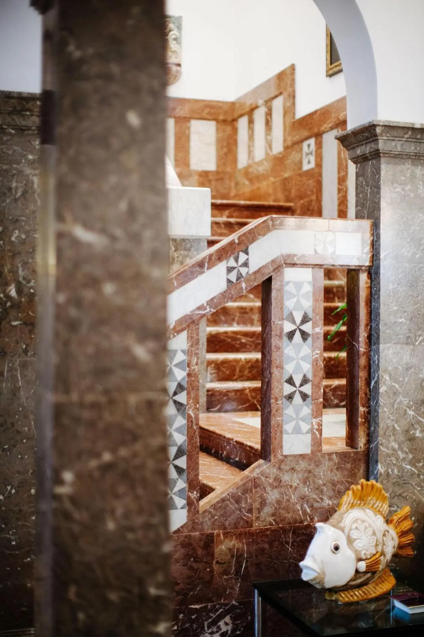 The Ashbee Hotel EXTERIOR