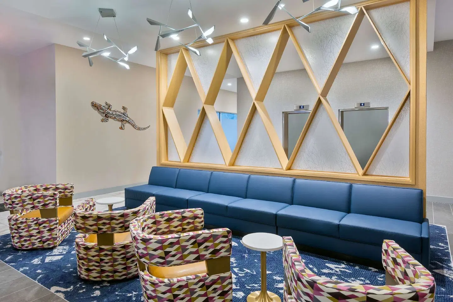 Hyatt House Orlando Airport Bar