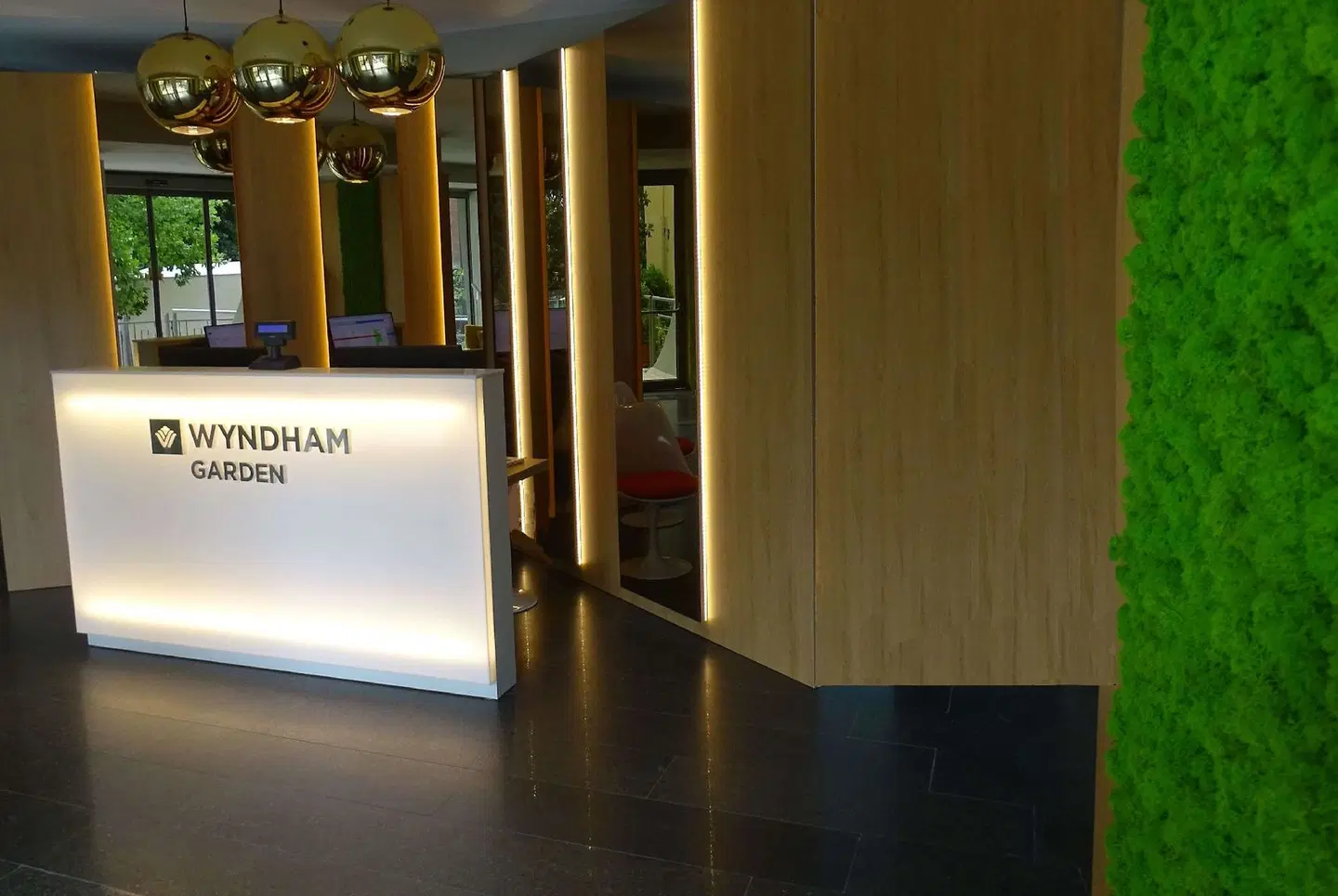 Wyndham Garden Florence LOUNGE_LOBBY