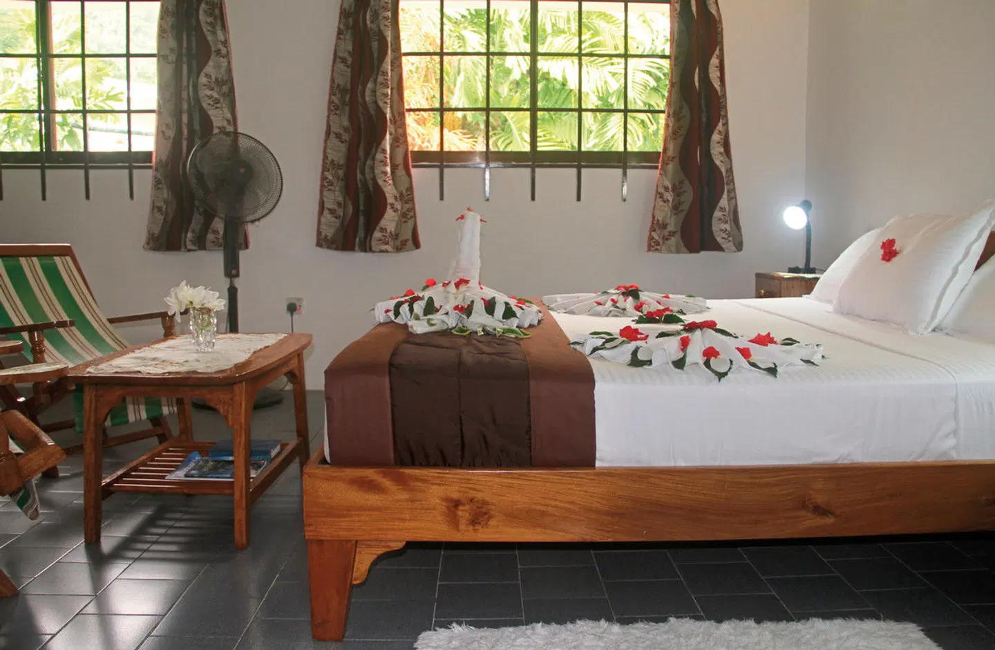 Daniella's Bungalows ROOM_EXAMPLE