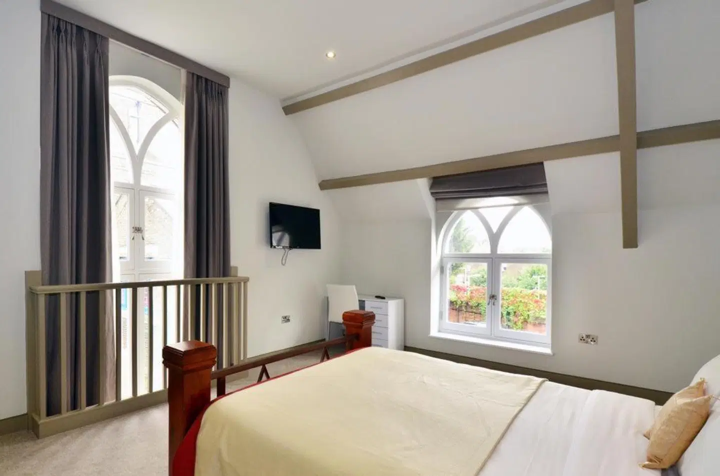 So Arch Hotel ROOM_EXAMPLE