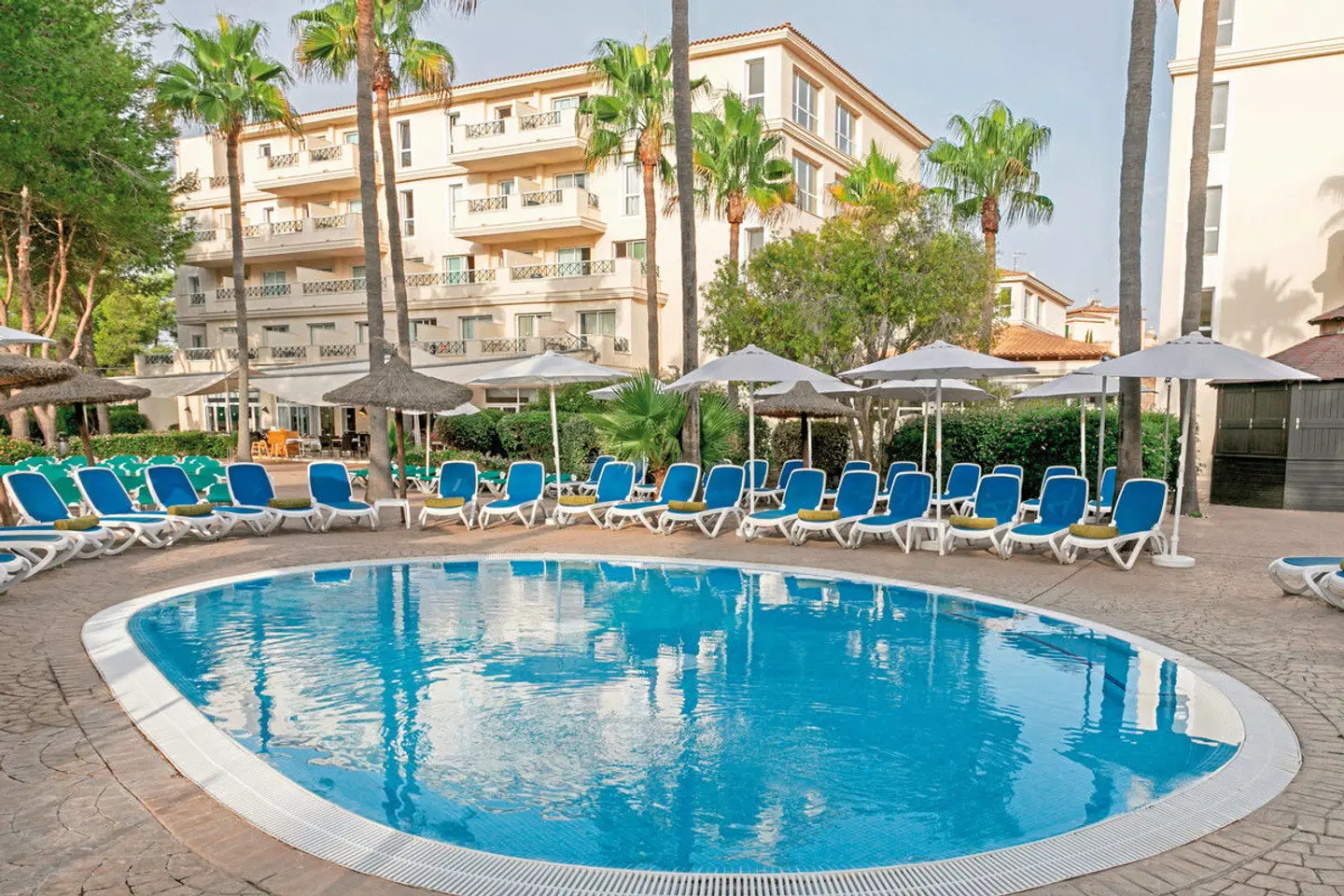 HM Mar Blau OUTDOOR_POOL