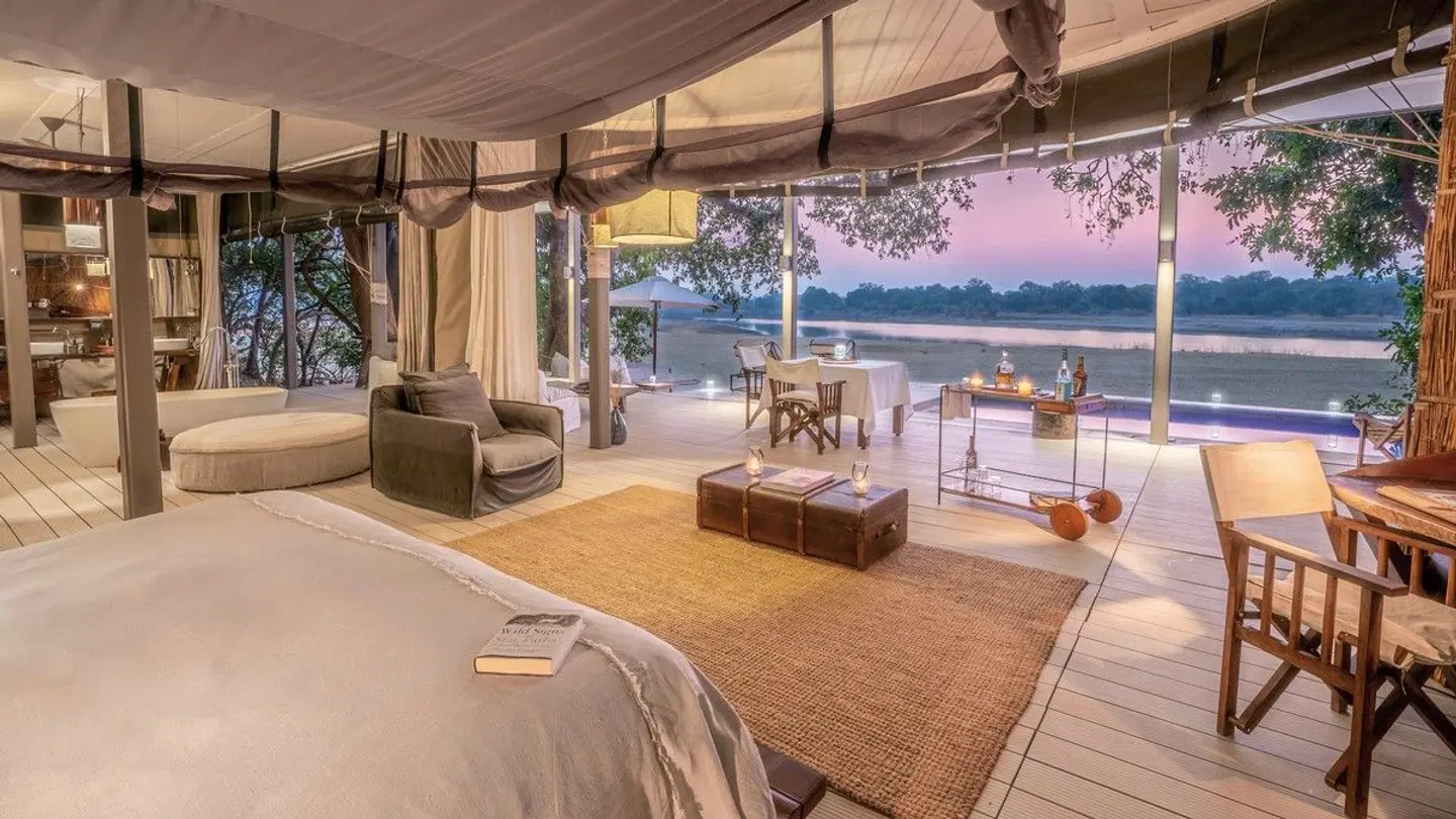 Time + Tide Chinzombo Terrasse