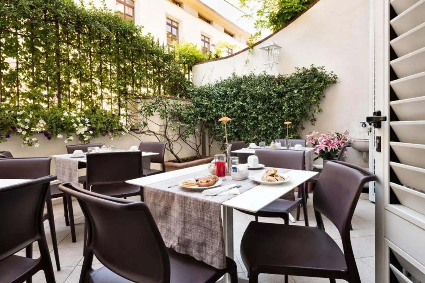 Executive Restaurant