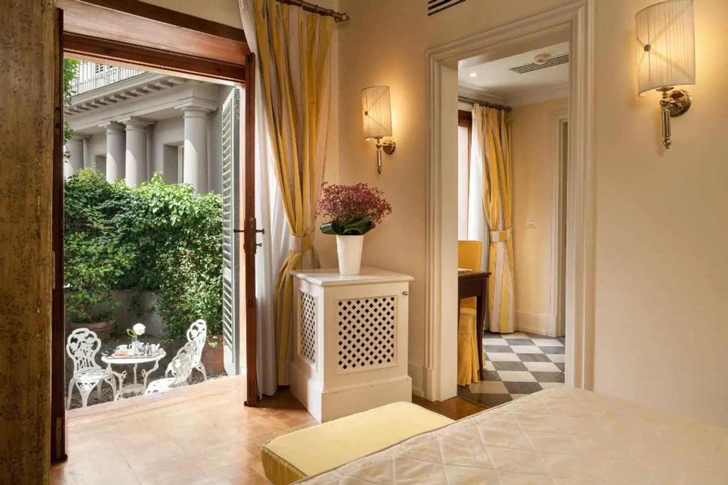 Executive LOUNGE_LOBBY