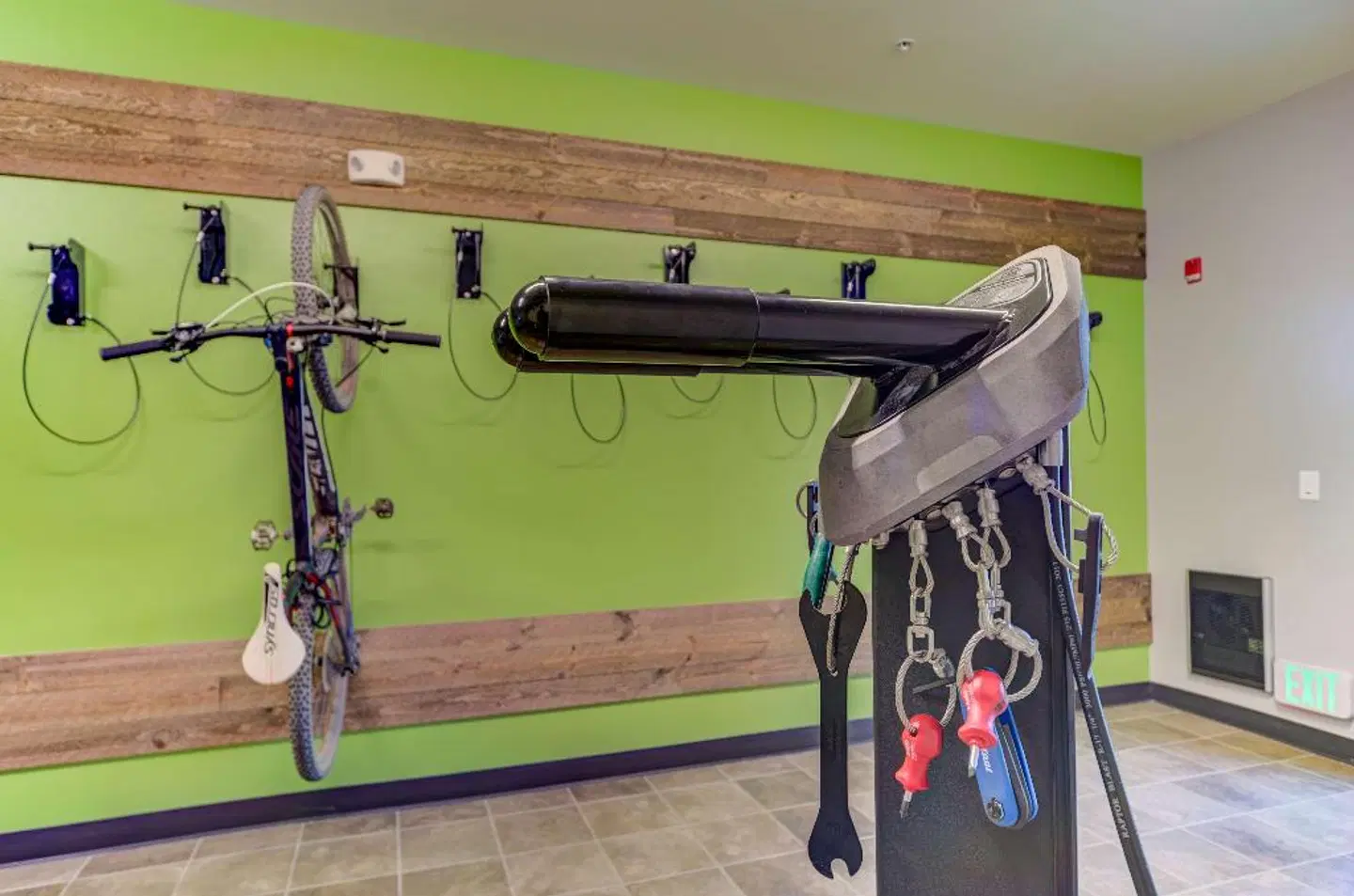 Best Western Premier Peppertree Inn at Bend SPORTS_AND_LEISURE