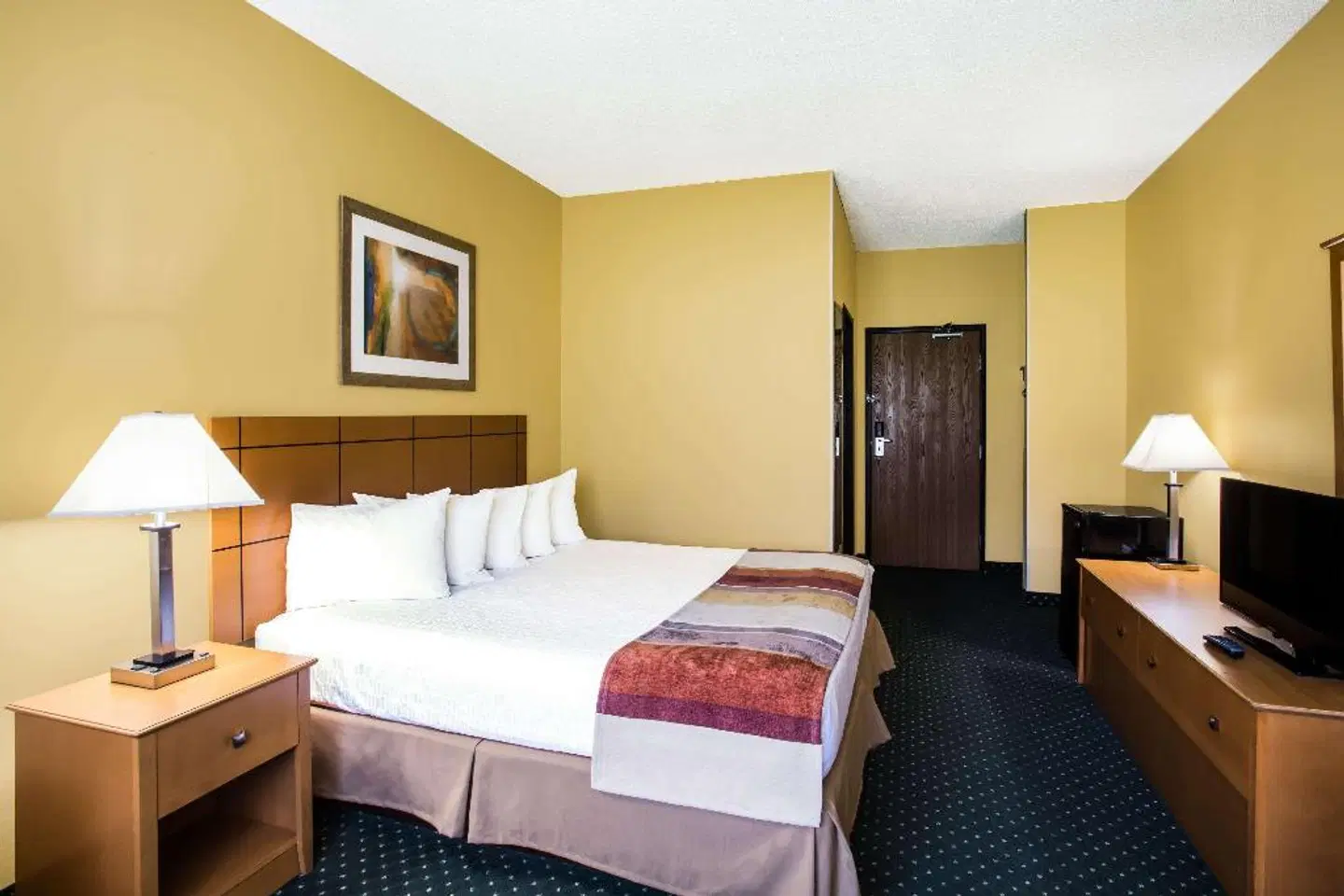 Baymont by Wyndham Helena ROOM_EXAMPLE