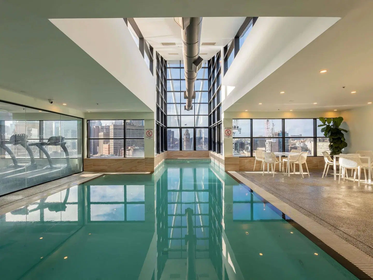 Mercure Sydney Hallenbad