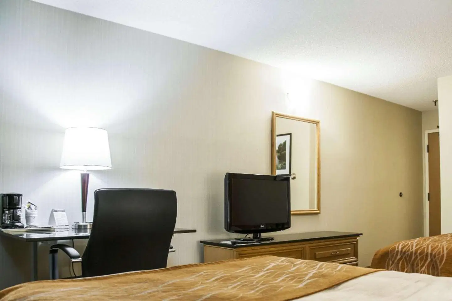 Comfort Inn Brossard ROOM_EXAMPLE