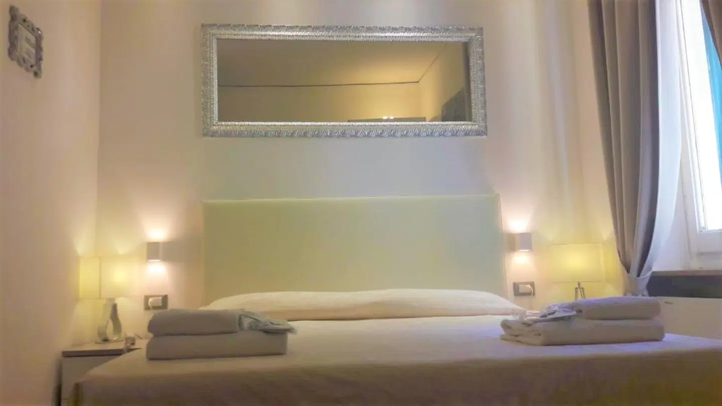 Alinari ROOM_EXAMPLE