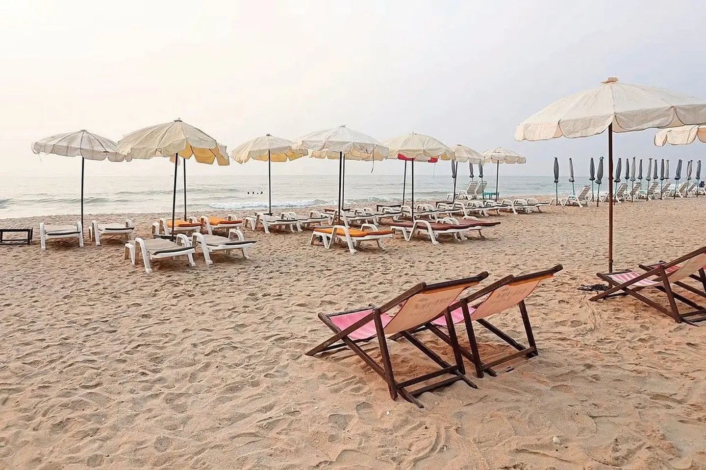 Long Beach Cha Am Resort Strand