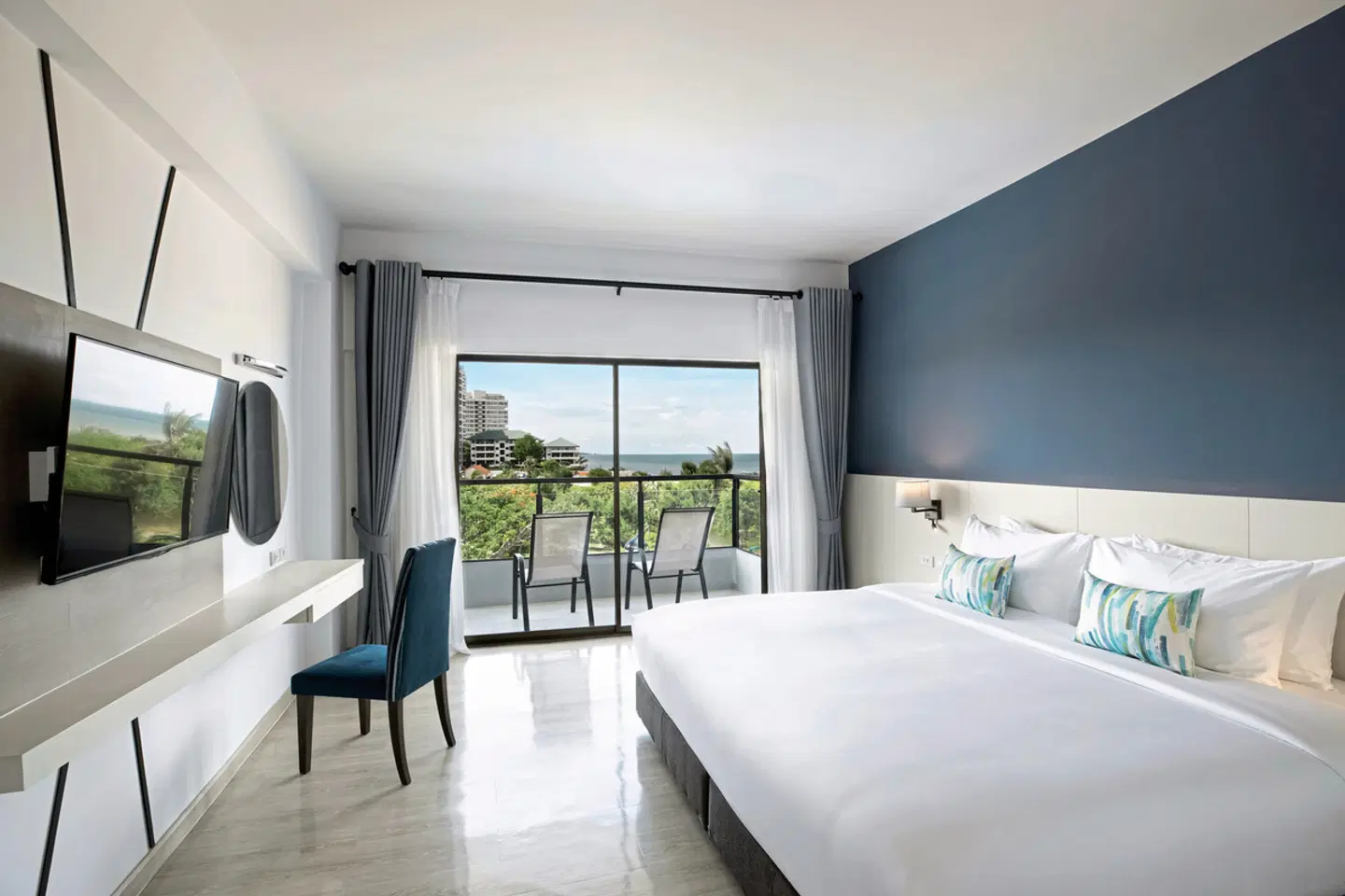 Centara Life Cha-Am Beach Resort Hua Hin ROOM_EXAMPLE