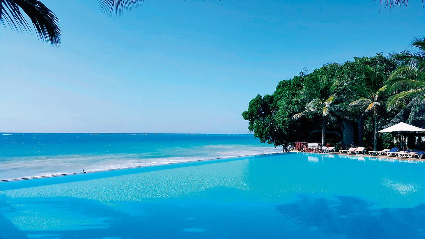 Baobab Beach Resort & Spa OUTDOOR_POOL