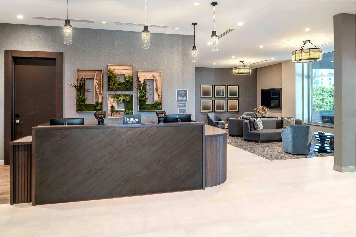 Homewood Suites by Hilton Boston Logan Airport Chelsea LOUNGE_LOBBY
