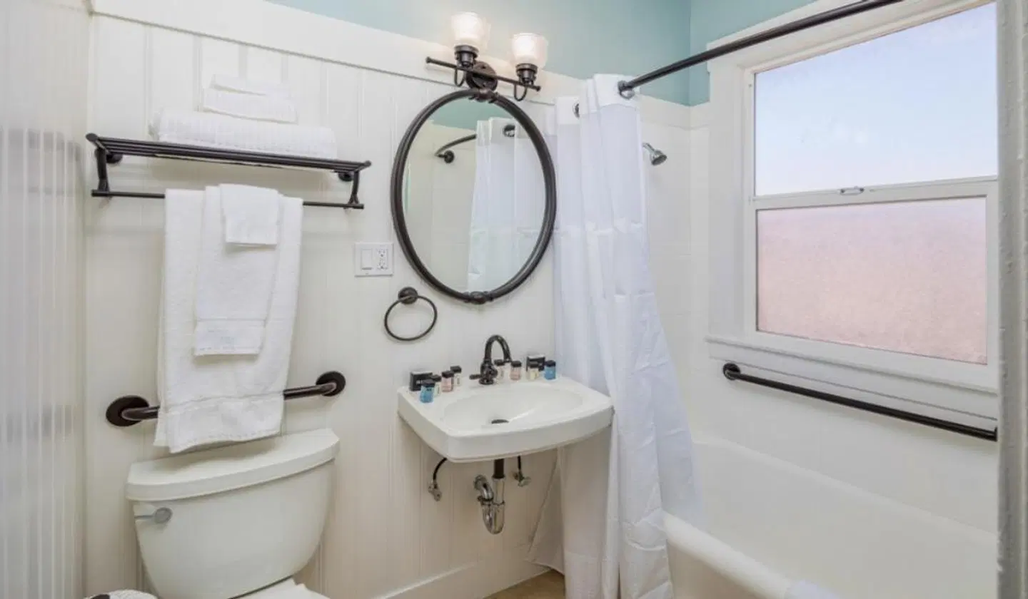 HTL 587, an Ascend Hotel Collection Member Badezimmer