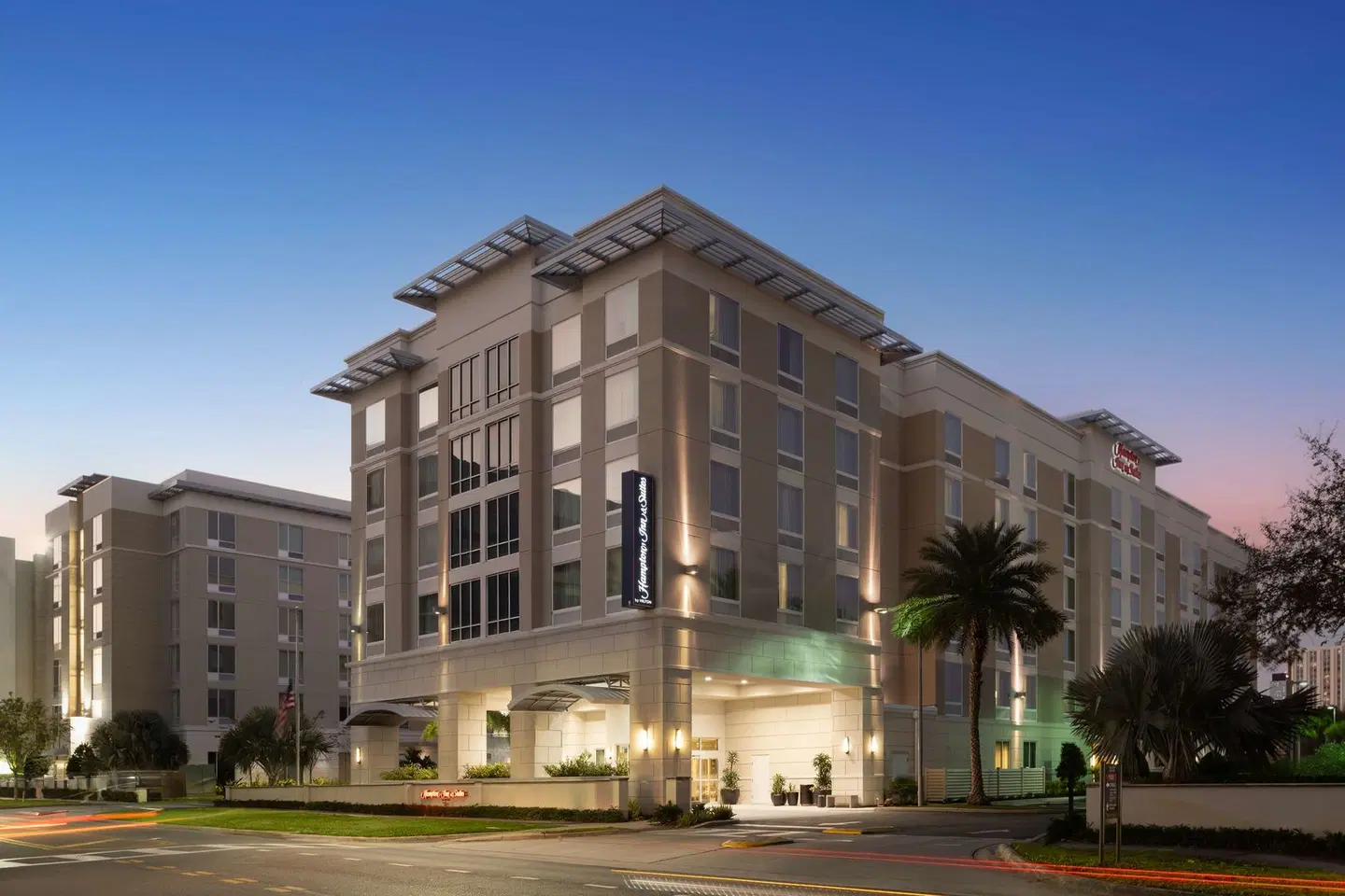 Hampton Inn & Suites Orlando/Downtown South - Medical Center EXTERIOR