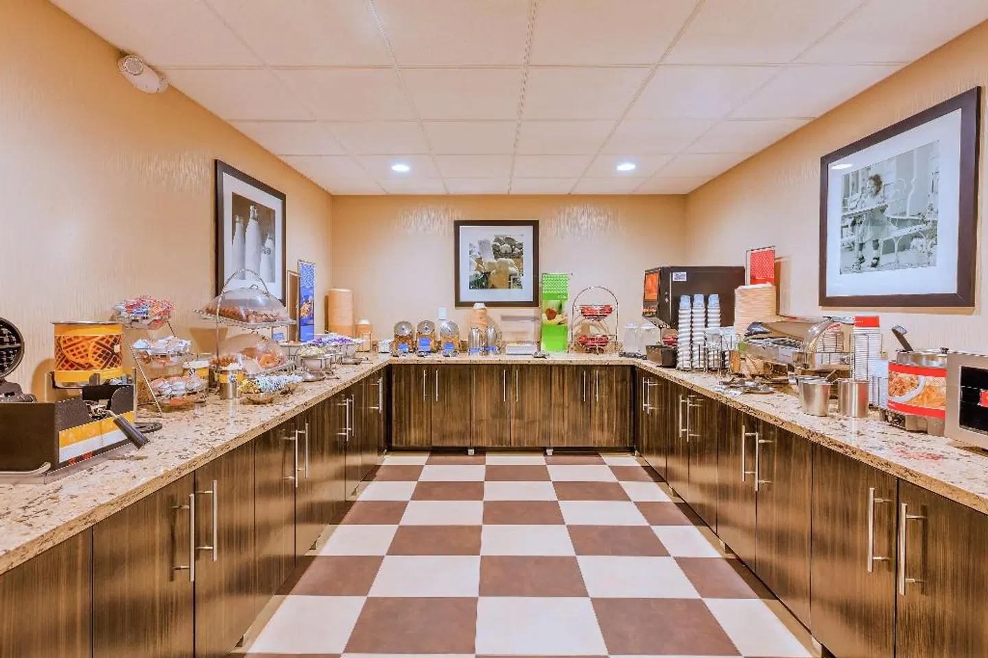 Hampton Inn Bakersfield-Central Restaurant