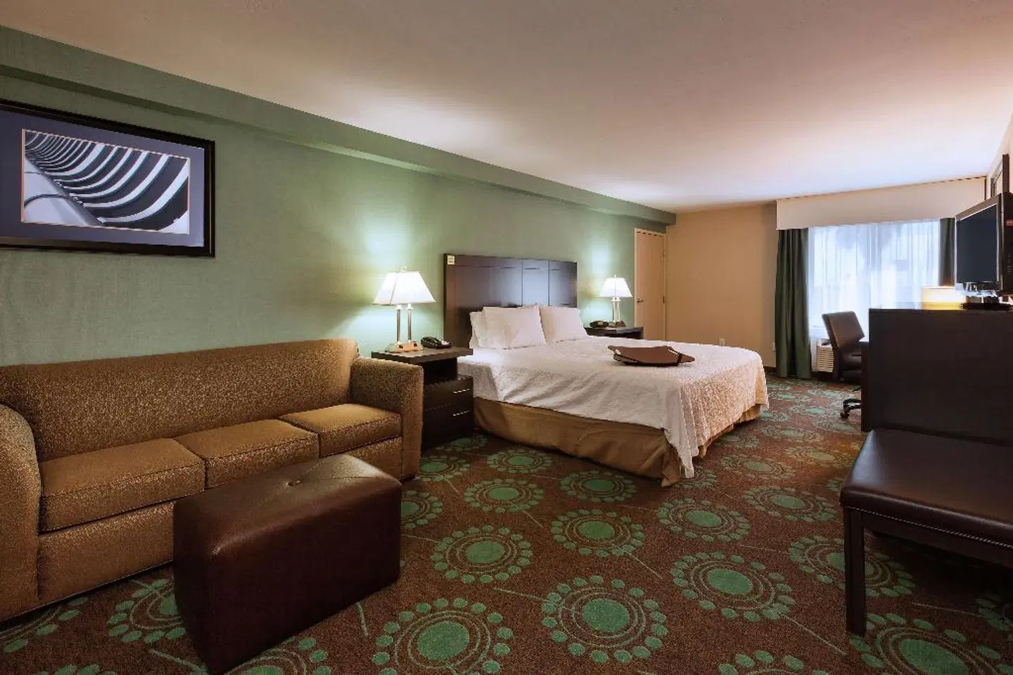 Hampton Inn Bakersfield-Central ROOM_EXAMPLE