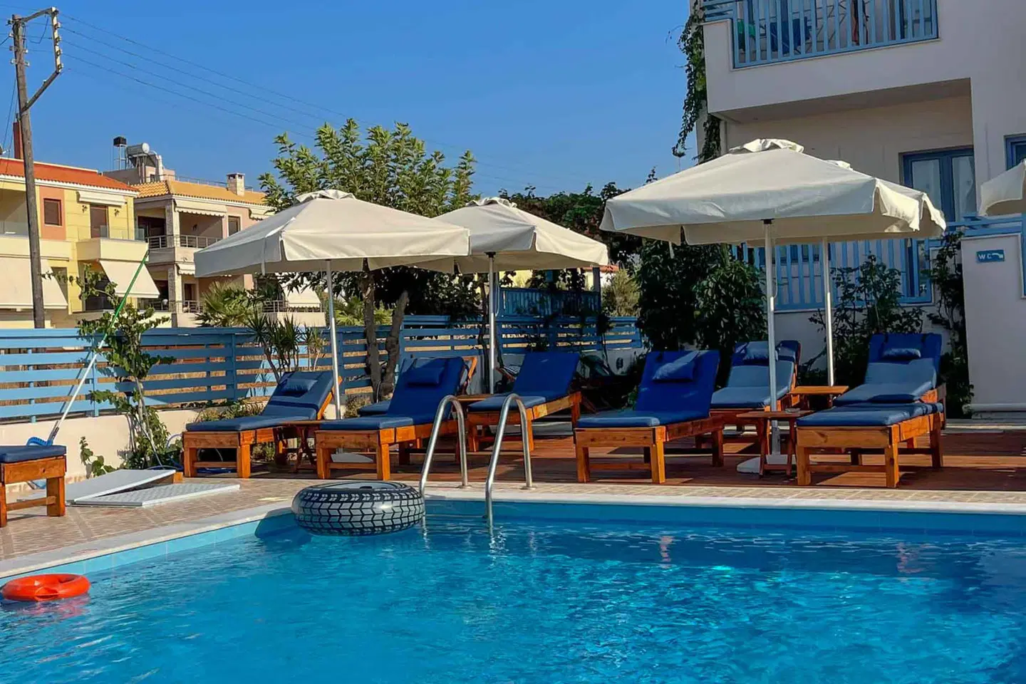 Blue Sky Hotel Apts OUTDOOR_POOL