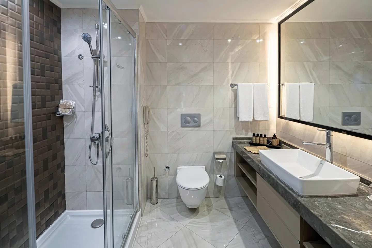 Balmy Foresta Badezimmer