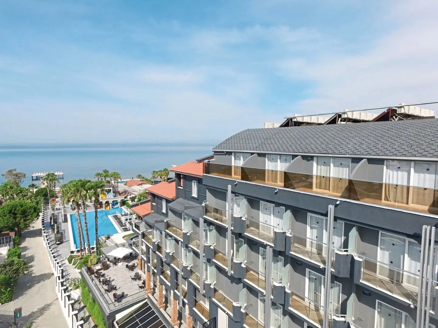 Thalia Unique EXTERIOR