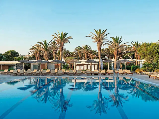 Creta Beach OUTDOOR_POOL