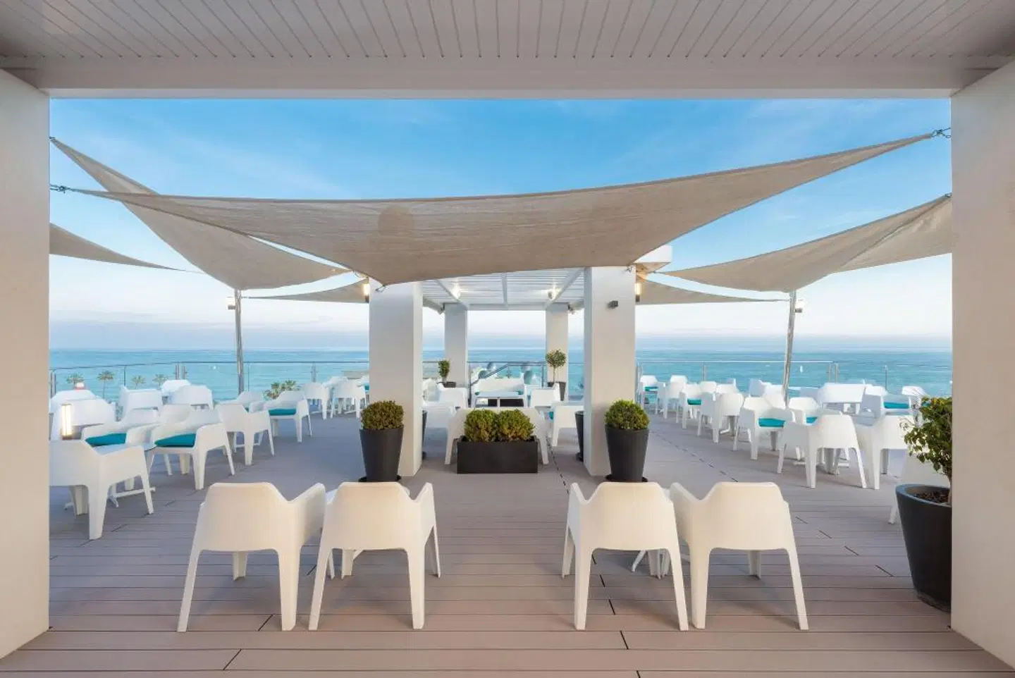 Hotel Las Arenas Affiliated by Meliá Terrasse