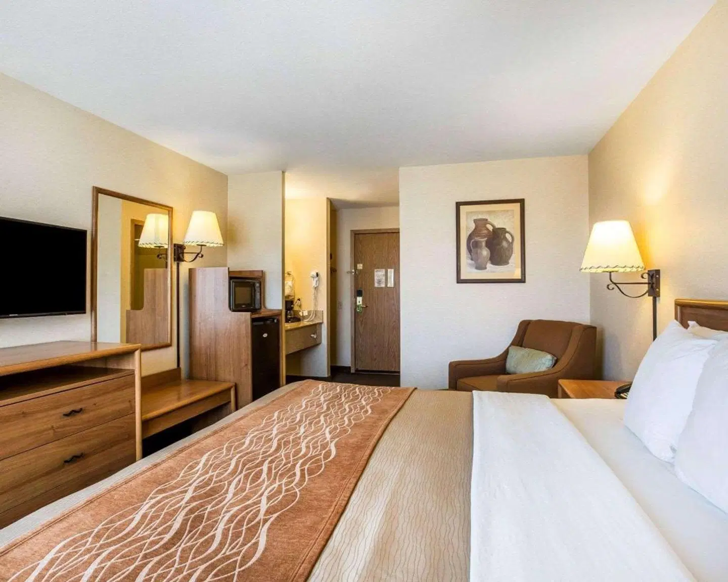 Comfort Inn Lone Pine ROOM_EXAMPLE