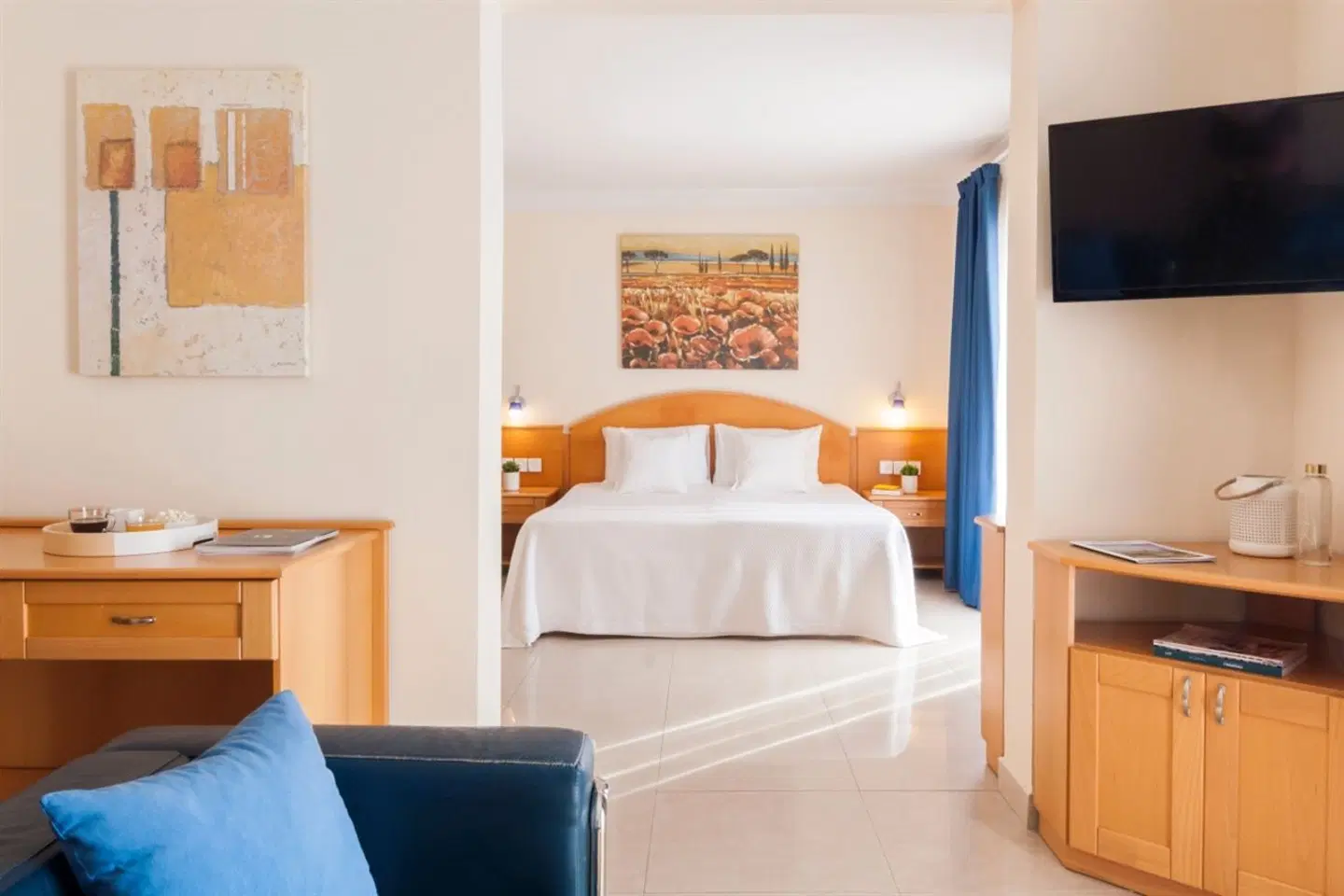 Bayview Hotel & Appartements - Hotel ROOM_EXAMPLE