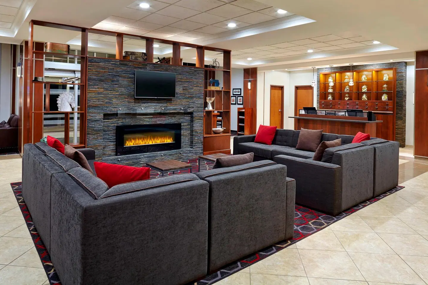 Four Points by Sheraton Moncton LOUNGE_LOBBY