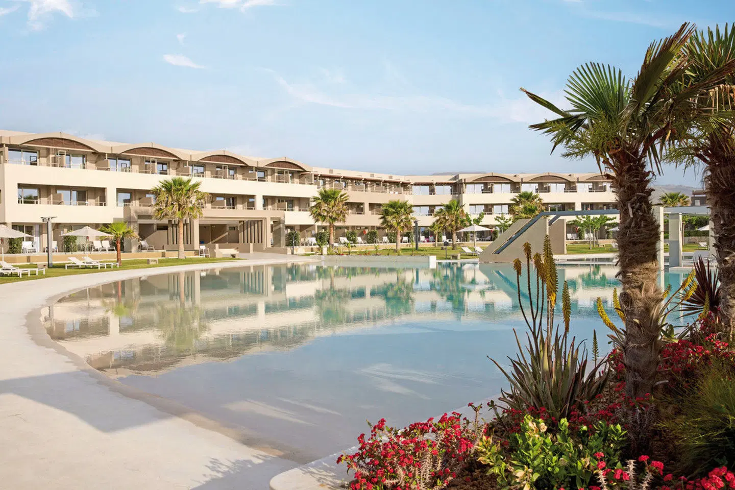 Euphoria Resort OUTDOOR_POOL